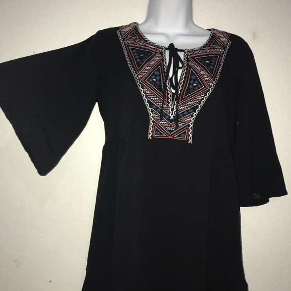 2/$20 Three Hearts Boho Embroidered Mini Dress  M Black - Picture 4 of 8
